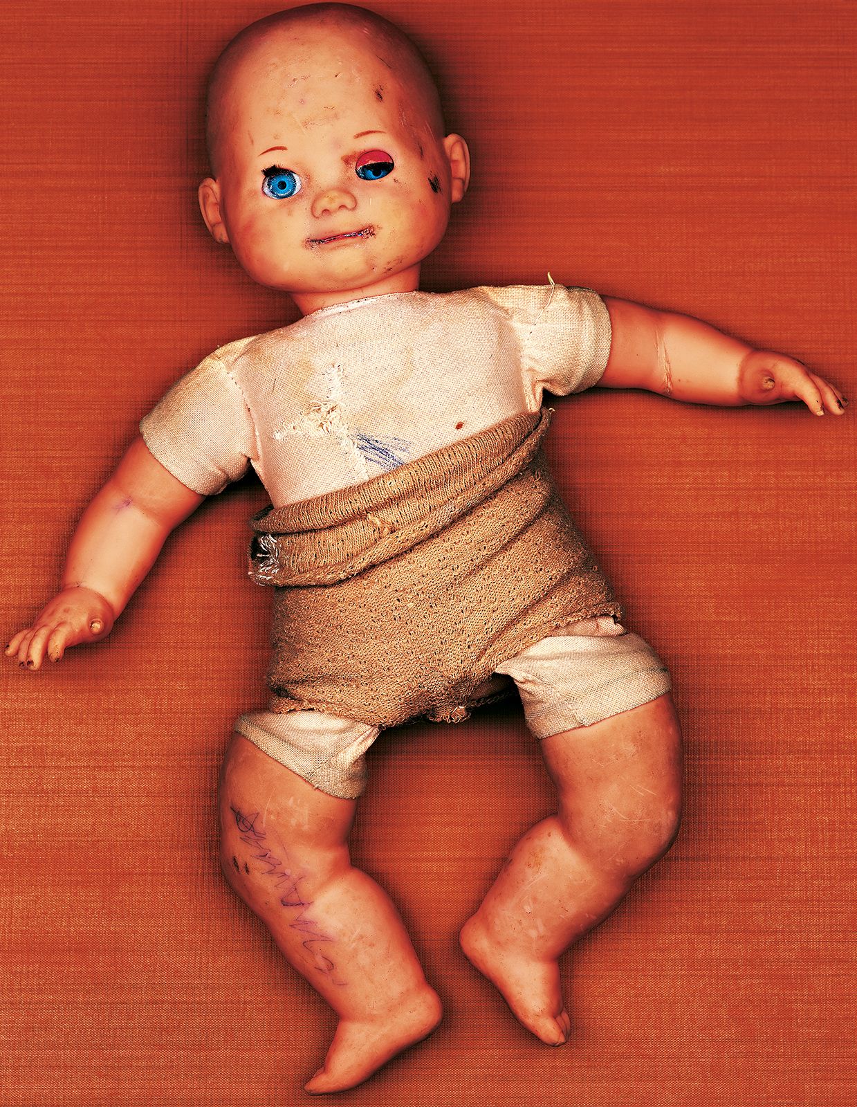 SPIELSACHEN / PUPPE